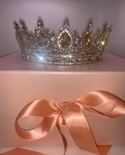 Load image into Gallery viewer, King & Queen