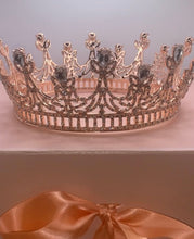 Load image into Gallery viewer, Pretty Princess Crown