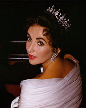 Load image into Gallery viewer, Glamour Queen Tiara