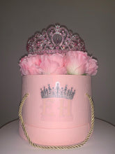 Load image into Gallery viewer, Little Princess Floral Hatbox &amp; Tiara
